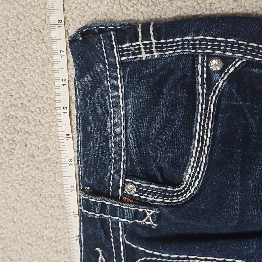 Rock Revival Jeans - Picture 5 of 13